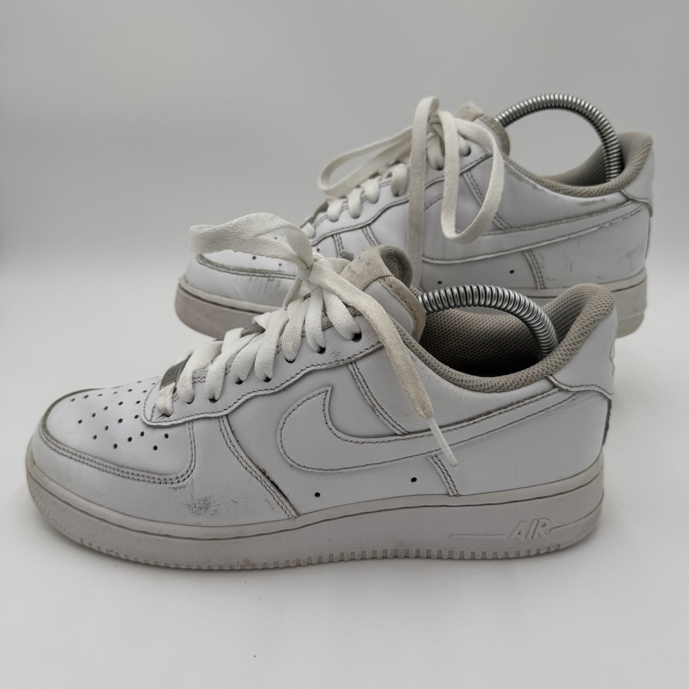 Nike Air Force 1 Low '07 Mens Size 8 White Athletic Lifestyle Shoes‎ Sneakers